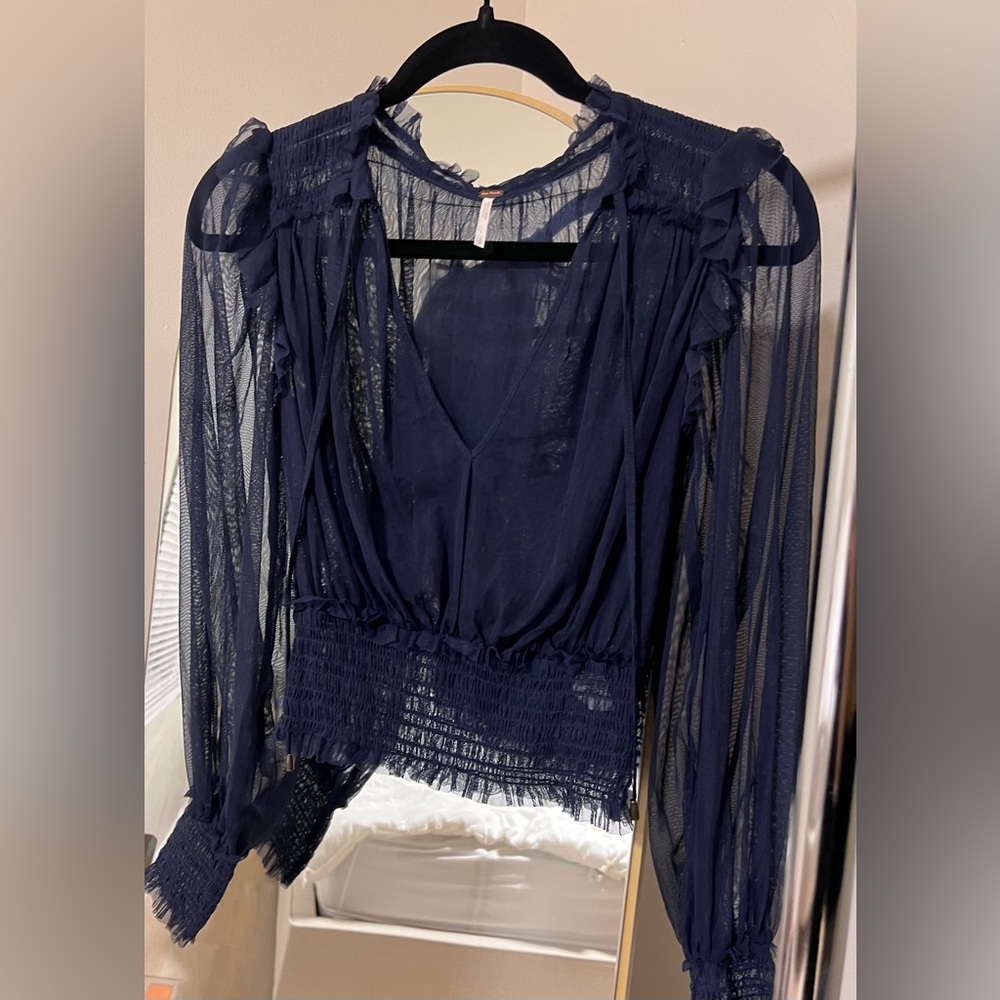 Free People Ruffle Crop Blouse blue in Sz small